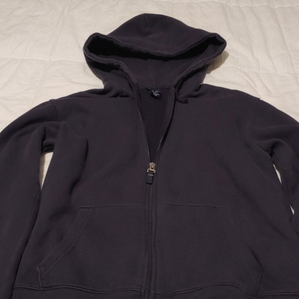 GAP women's sweatshirt